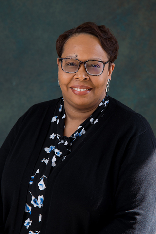 Marandia Corner Headshot Photo