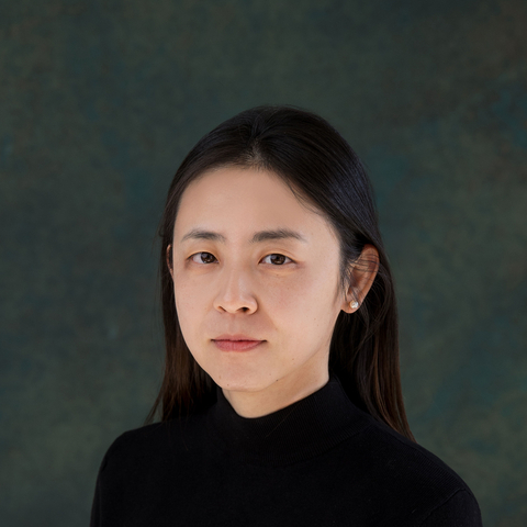Xi Wang Headshot Photo